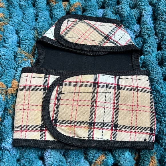 Blue Max, Size Small, Plaid Vest - Picture 4 of 4